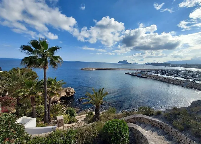 Vista Del Mar 公寓 *